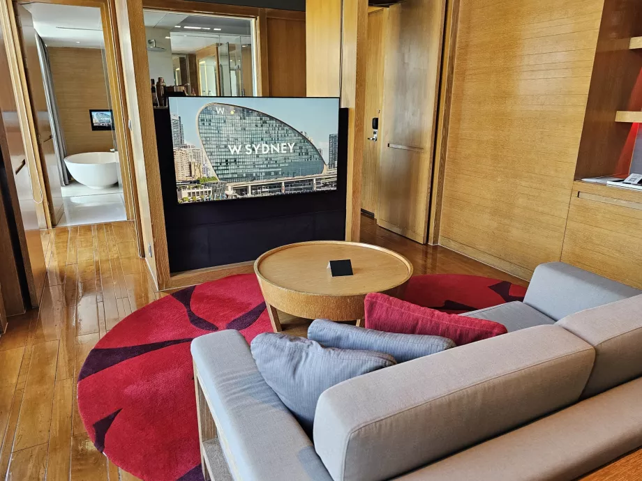 Nuestra habitación con TV