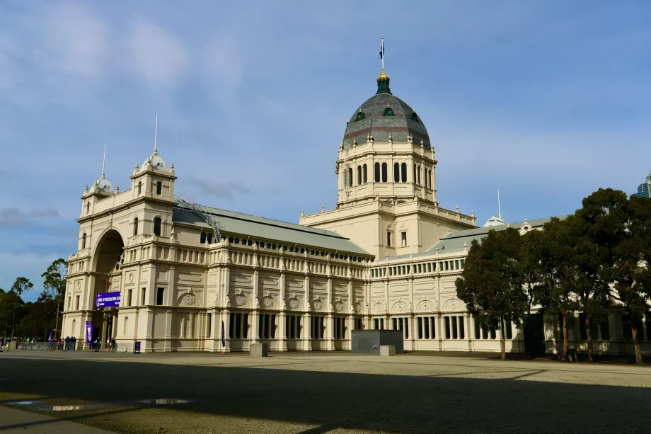 Real Edificio de Exposiciones