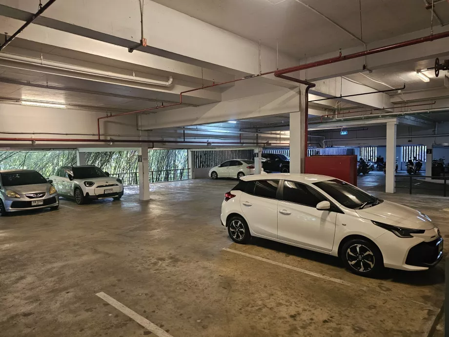 Garaje gratuito para huéspedes