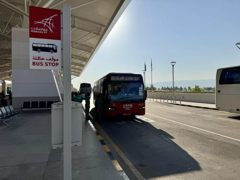 Parada de autobús de la línea 21