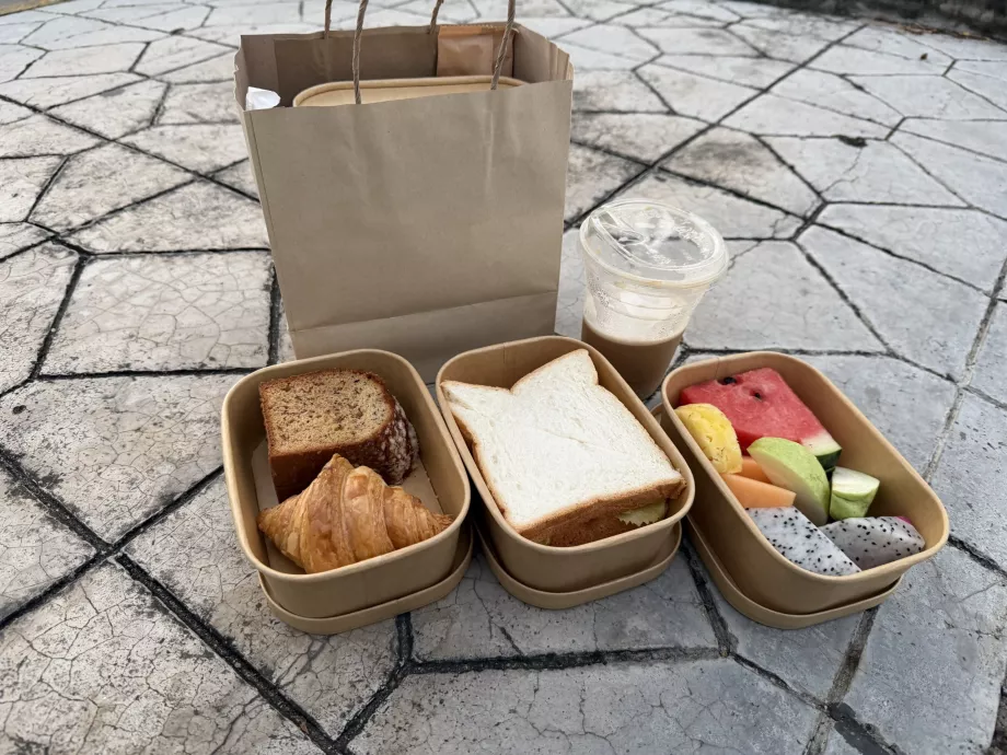 Paquete de desayuno para llevar