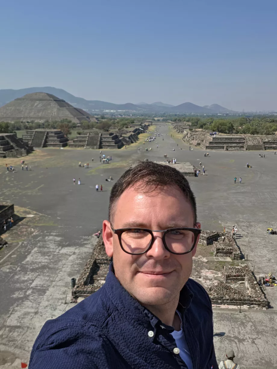 Yo en las pirámides de Teotihuacán
