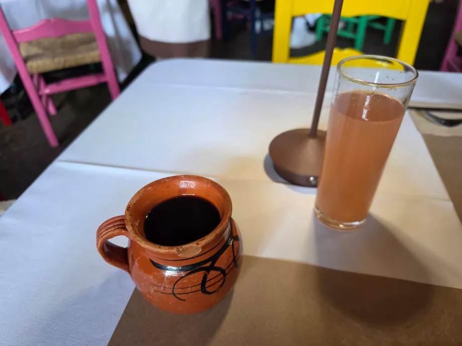 Café do Olla y zumo del día