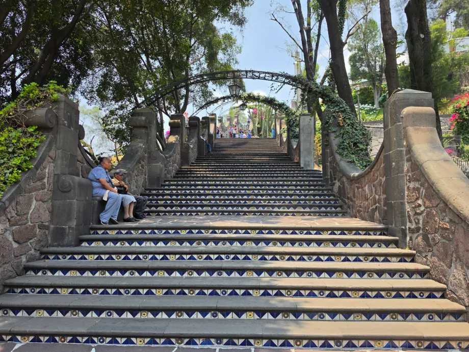 Escalera a la Capilla del Cerrito