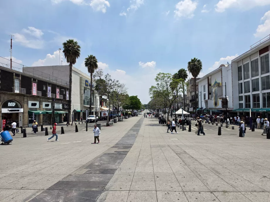 Zona peatonal Calzada de Guadalupe