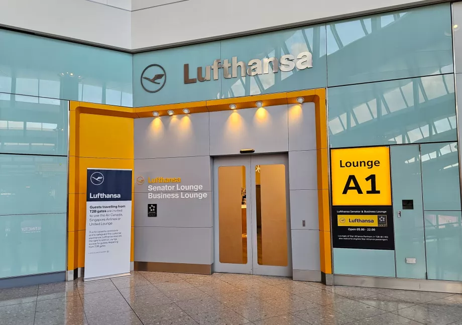 Entrada a la sala VIP de Lufthansa en la Terminal 2