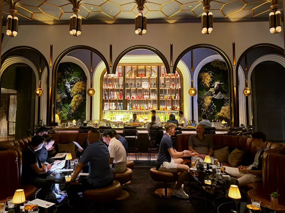 Interior del BKK Social Club