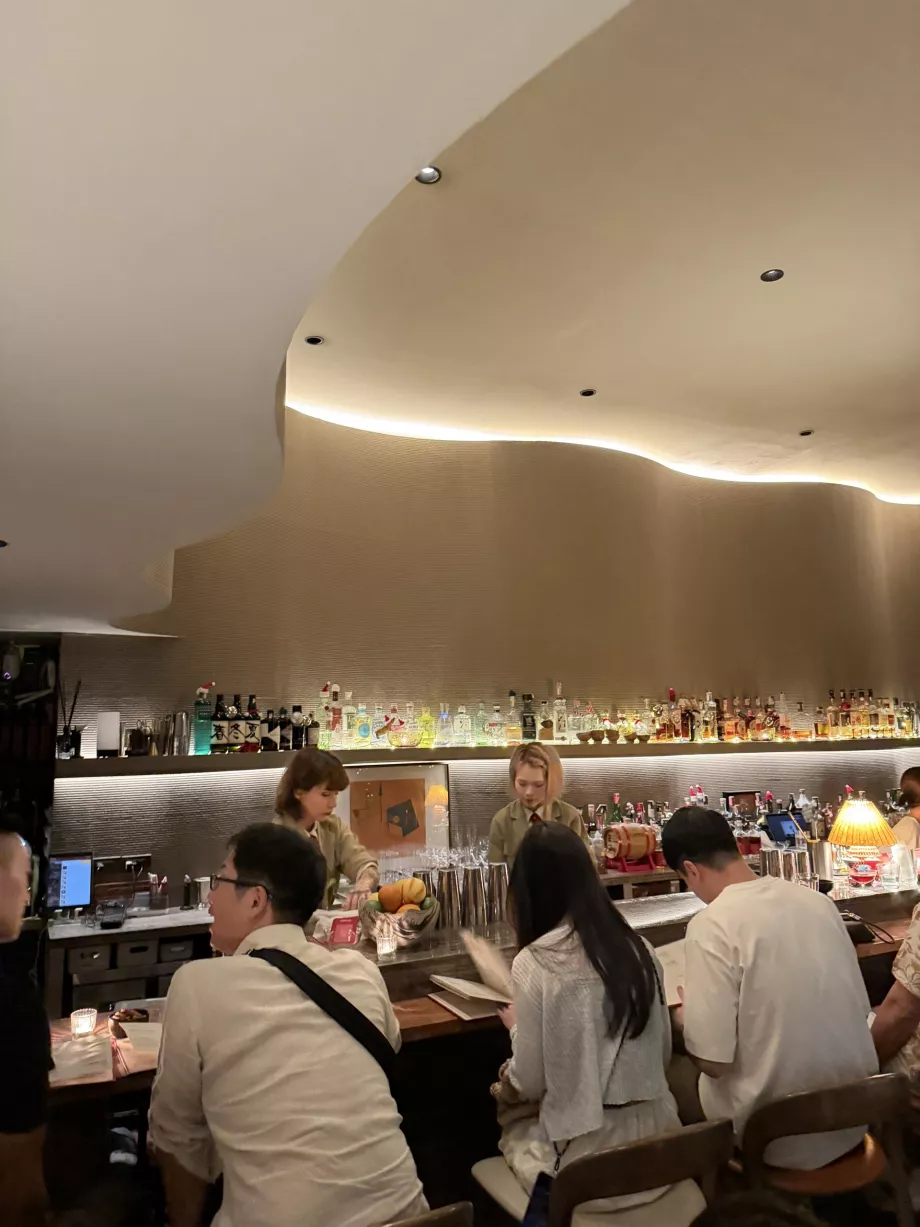 Dry Wave Cocktail Studio - medio ambiente