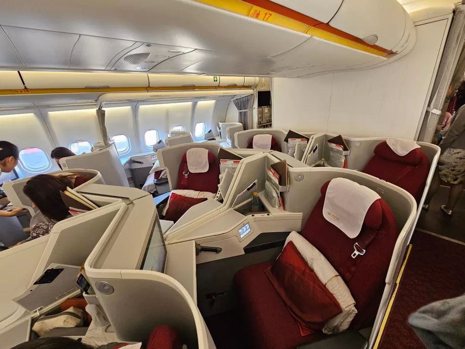 Par de asientos en el centro