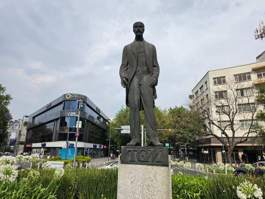Polanco, estatua de Tomas Garrigue Masaryk