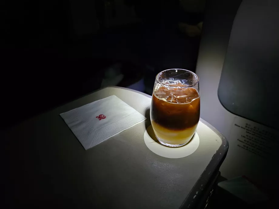 Americano de naranja y coco