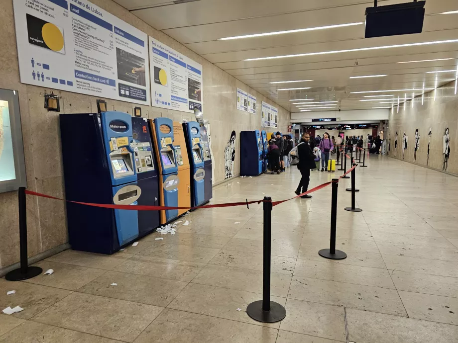 Máquinas expendedoras de billetes en el metro (también válido para autobuses y tranvías)