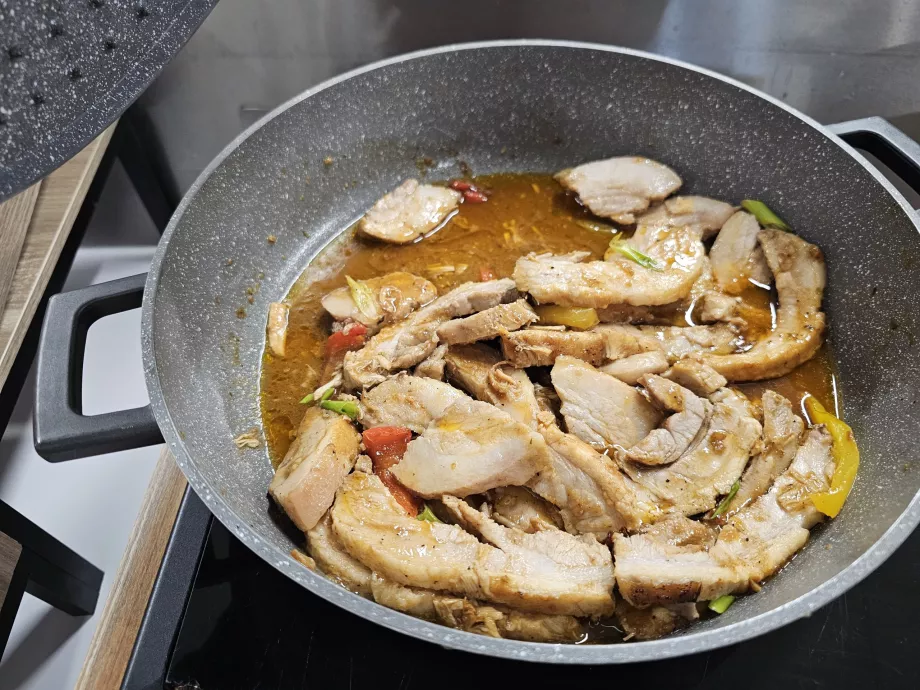 Cerdo - menú del mediodía