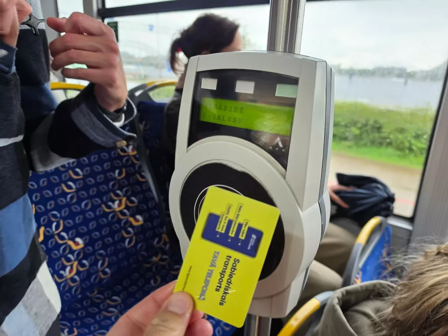 Cómo utilizar tu billete en el autobús