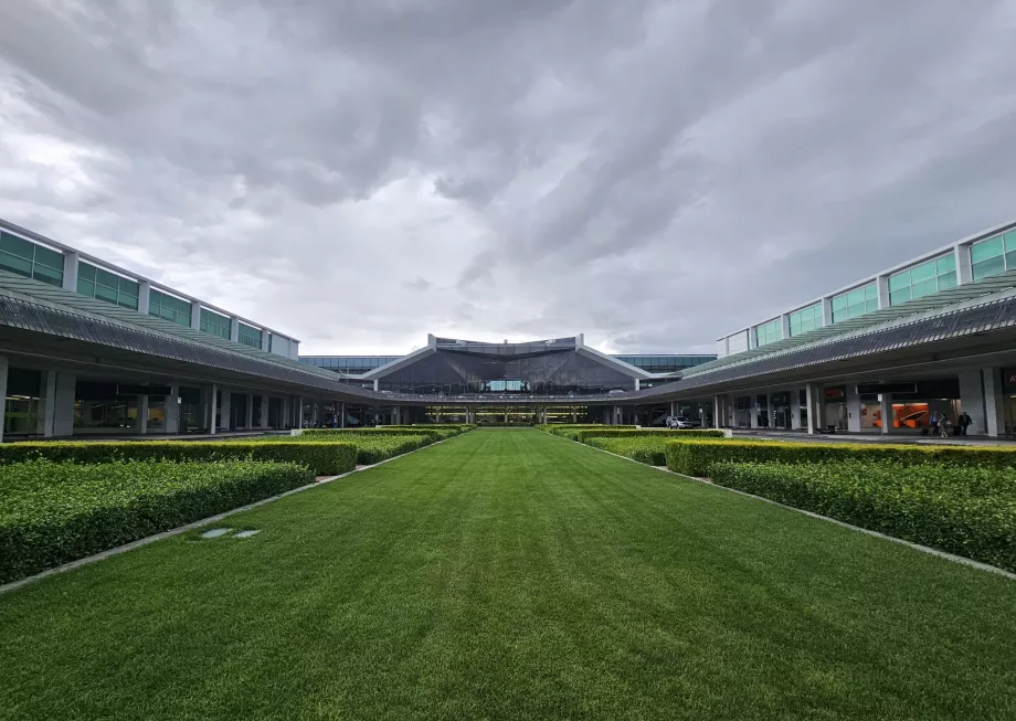 Terminal del aeropuerto de Canberra