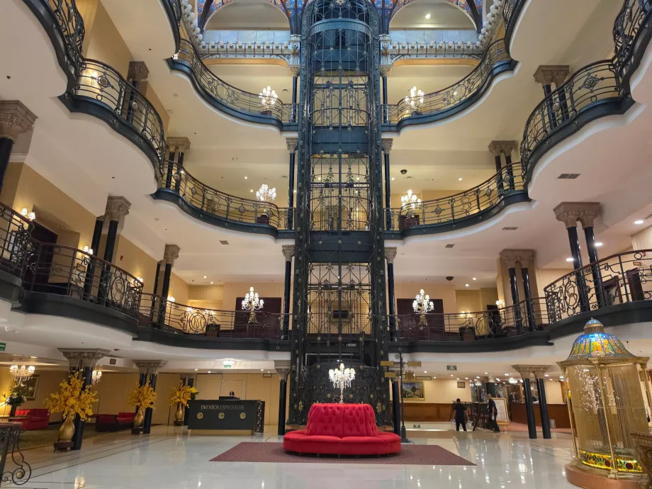 Vestíbulo del hotel