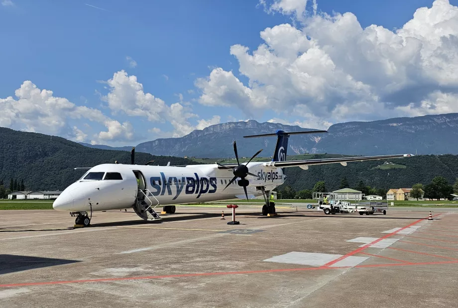 SkyAlps en el aeropuerto de Bolzano