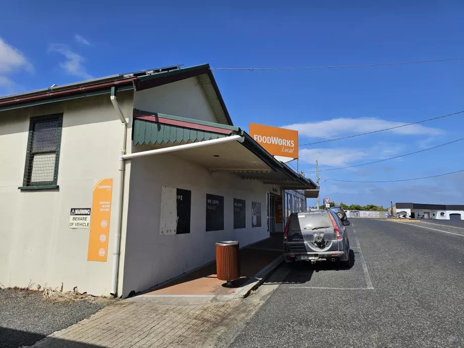 Supermercado en Currie
