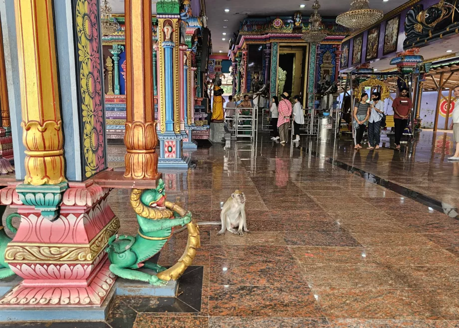 Templo de las cuevas de Batu