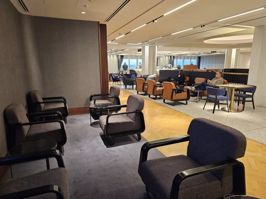 Sillones en el área de descanso