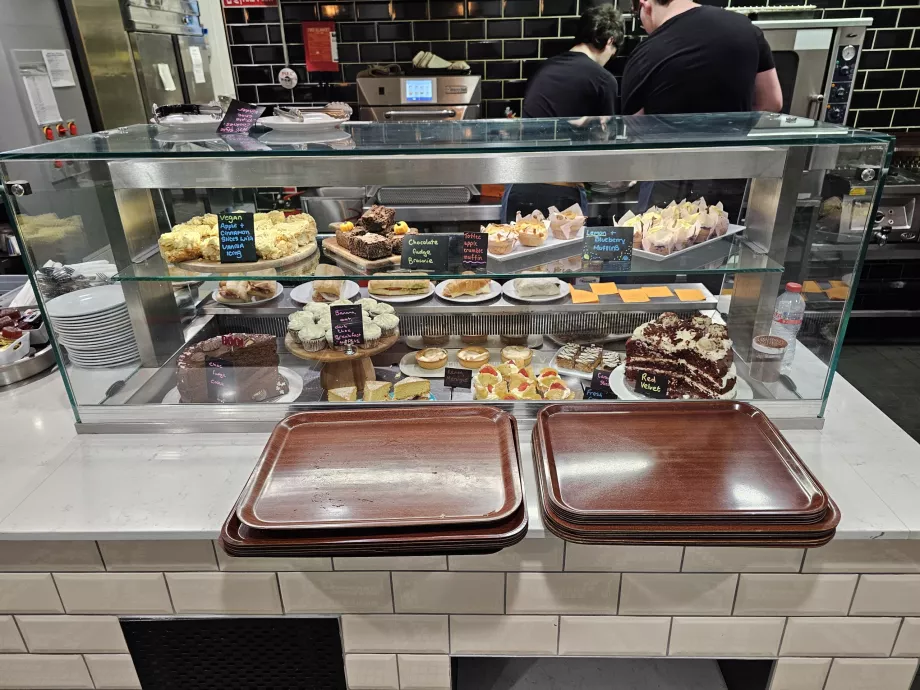 Restaurante del aeropuerto, parte pública