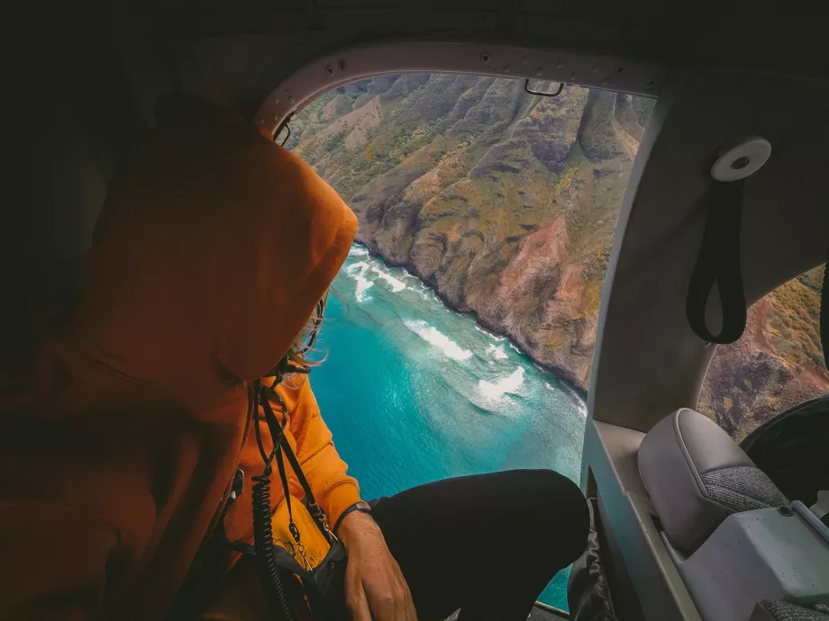 Puerta-off helicóptero