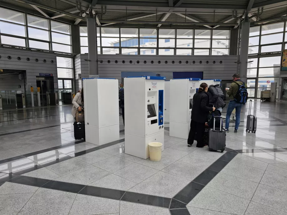 Máquinas expendedoras de billetes en el metro