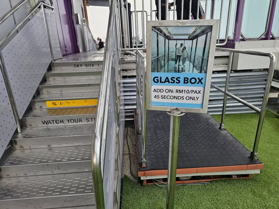 Entrada a la Caja de Cristal