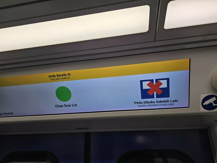 Infografía sobre el lado en que se abre la puerta en el metro