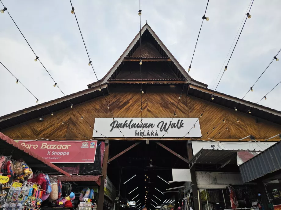 Paseo Pahlawan