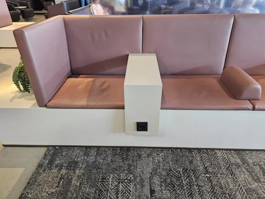 Aspire, enchufes para cargar aparatos electrónicos