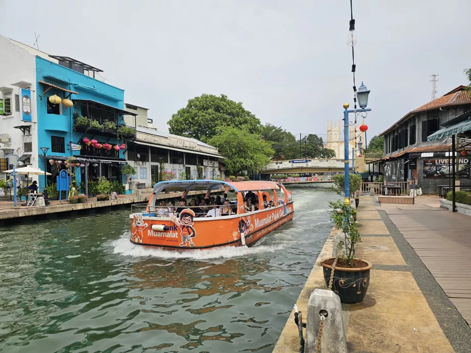 Crucero por el río Melaka