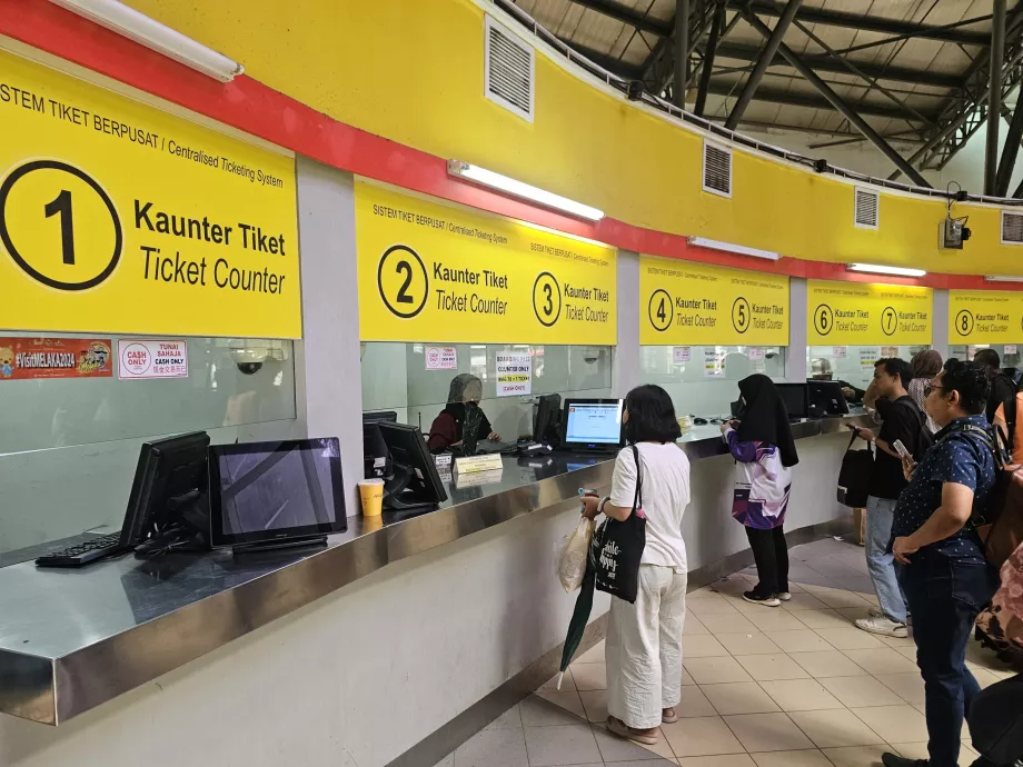 Taquillas de la estación de autobuses