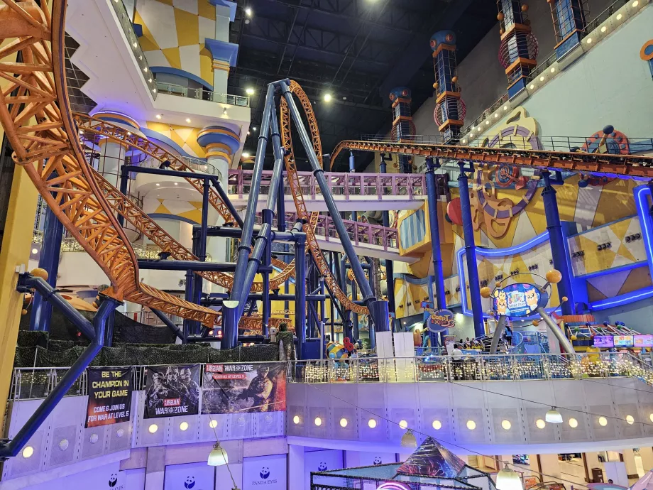 Parque temático Berjaya Square