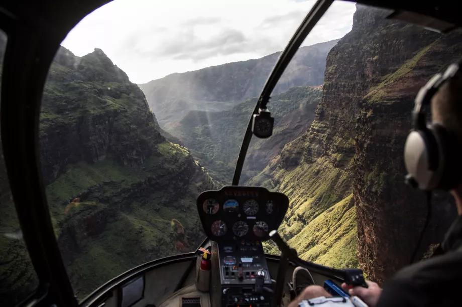 Vuelo turístico por el interior de Molokai