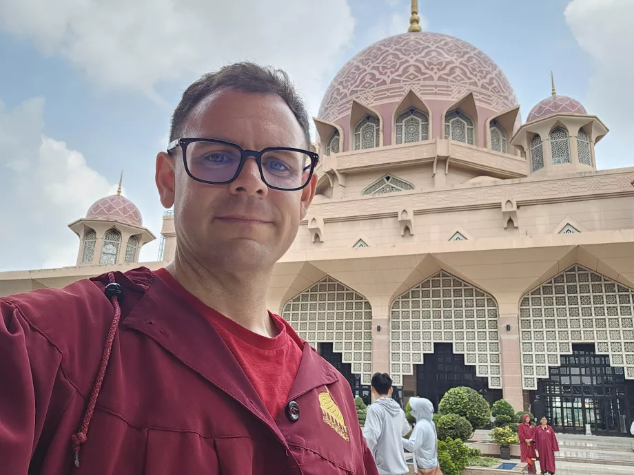 Yo en la mezquita de Putra
