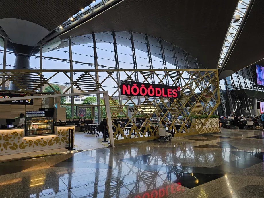Restaurante Nööödles, zona pública, Terminal 1