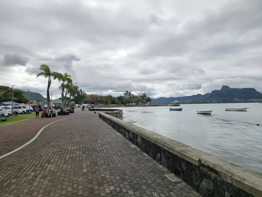 Paseo marítimo de Mahebourg