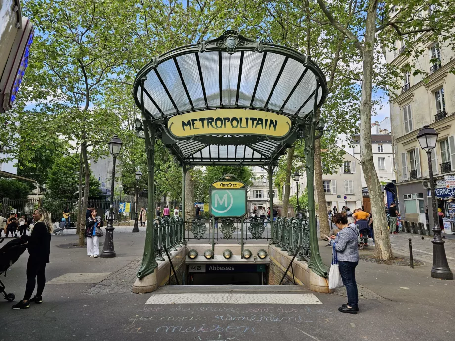 Entrada del metro, estación de Abbesses