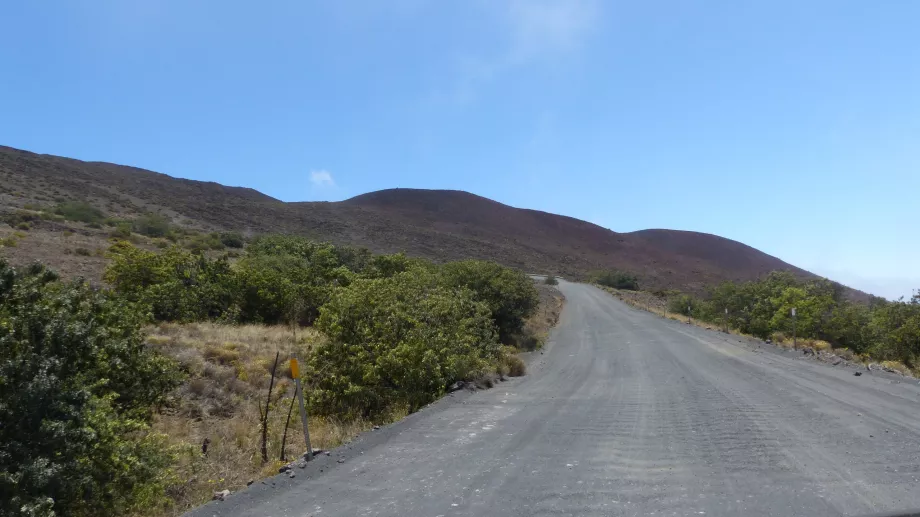 Parte de grava de la carretera