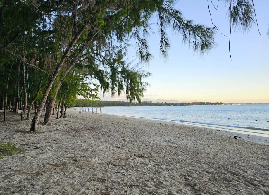 Playa pública de Mon Choisy