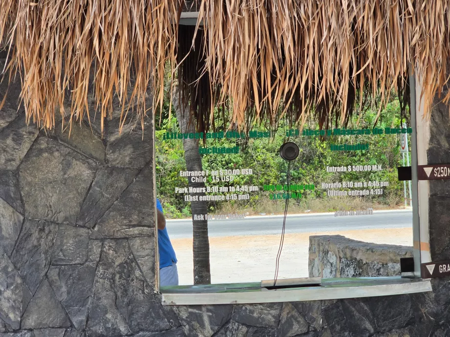 Taquilla y lista de precios de Gran Cenote