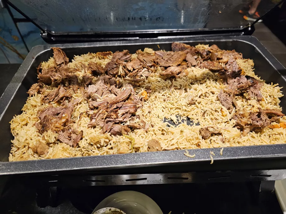 Cena, comidas calientes