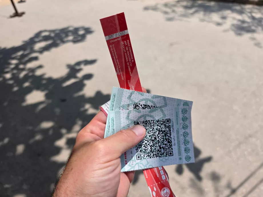 Yacimiento arqueológico de Tulum, entradas