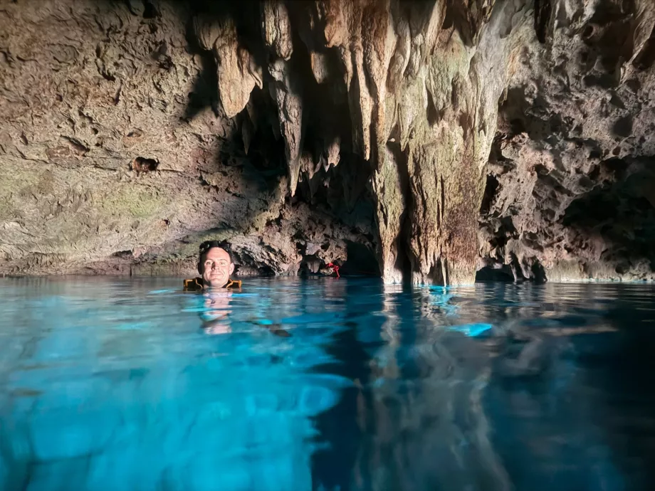 Yo en el Gran Cenote