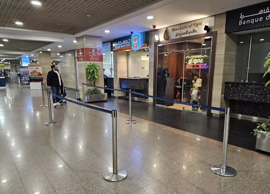 Barreras bancarias para comprar un visado egipcio