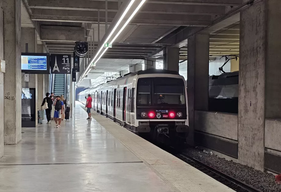 Tren RER B