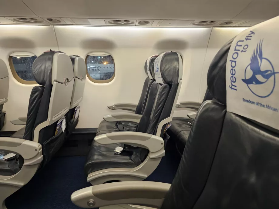 Asientos, Embraer 190