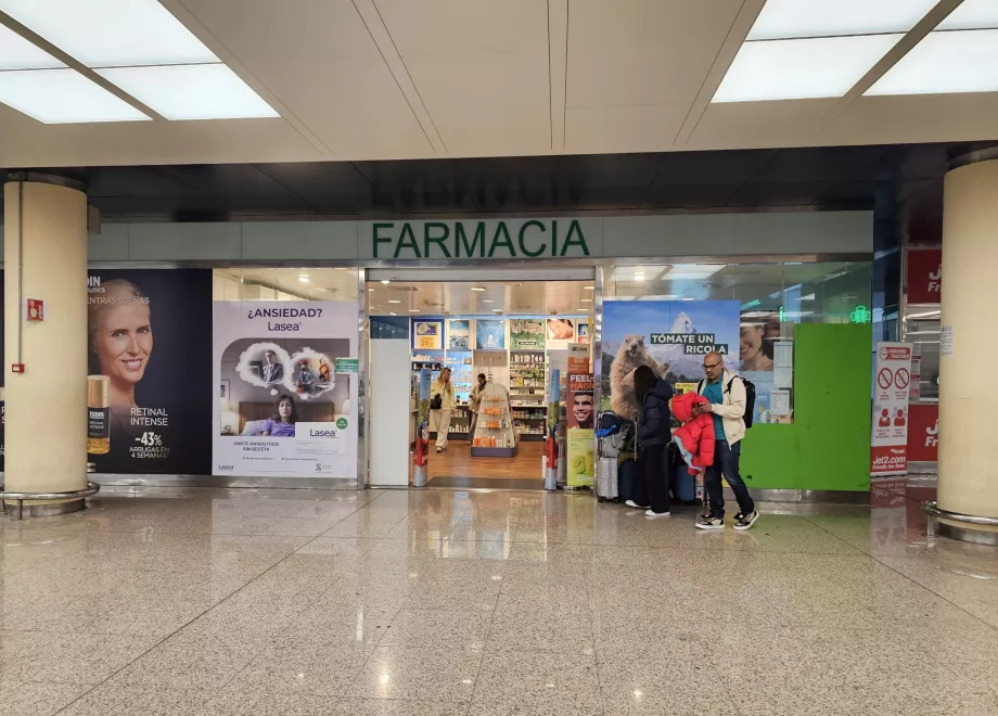 Farmacia en la Terminal 2