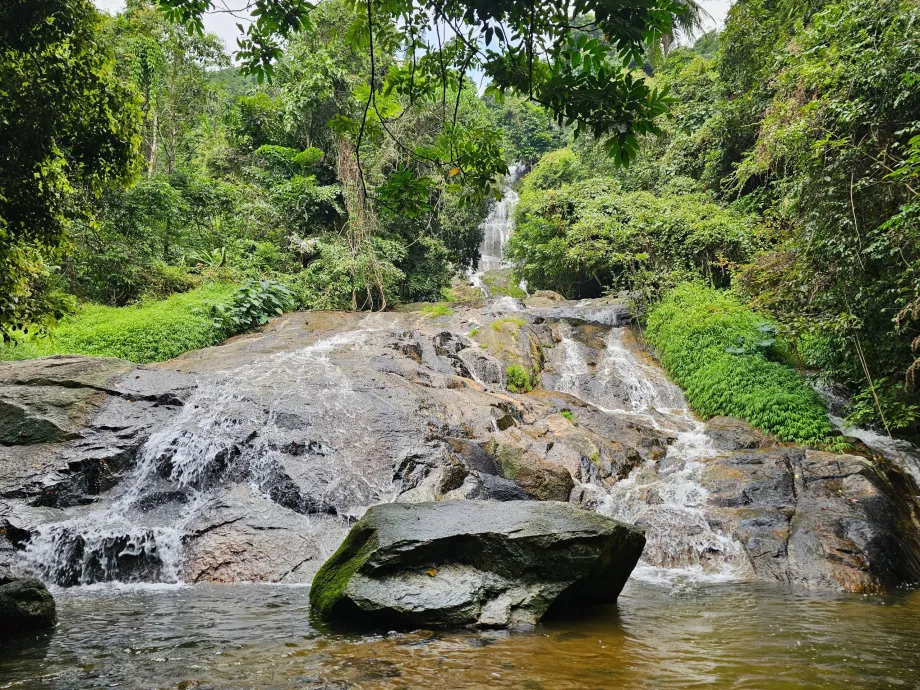 Cascada de Namuang 2